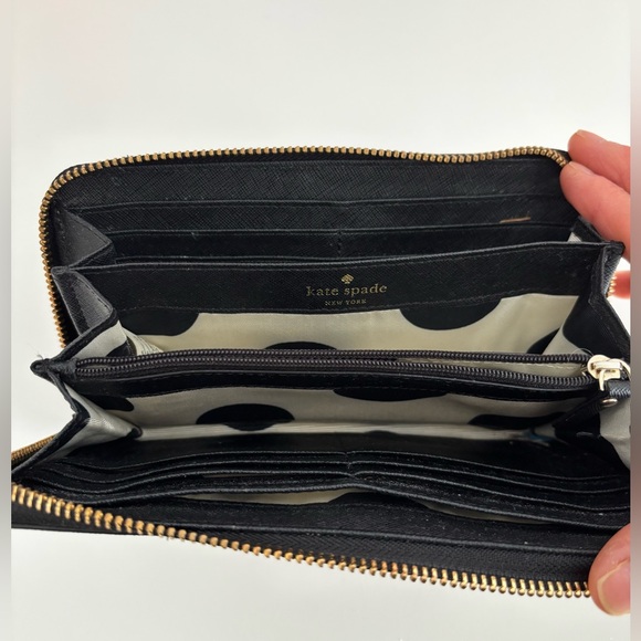 Kate Spade New York Cameron Street Lacey Black and Cream Leather Wallet - Picture 8 of 11